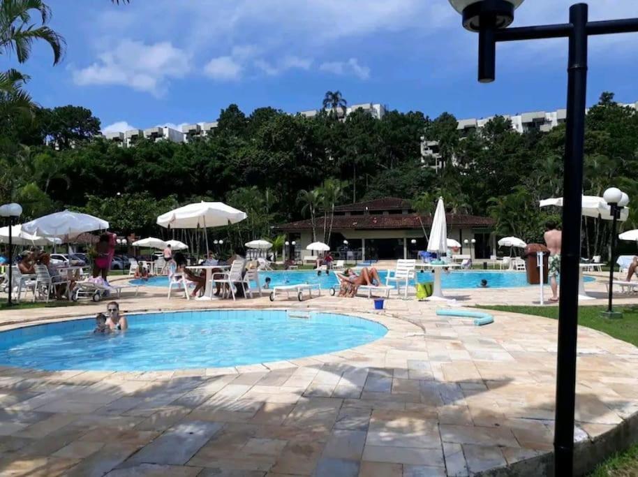 Apto Duplex Cond Fechado Praia Enseada * Guarujá